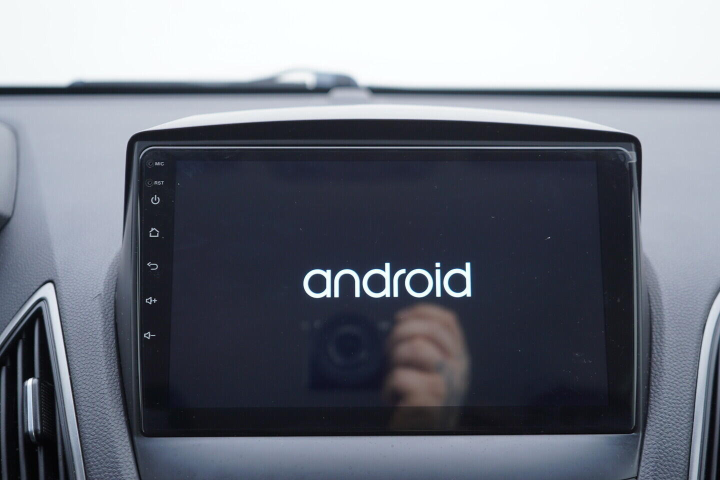 OV190V11032_32.webp_IX35  1.7 CRDI 85 kW manuál