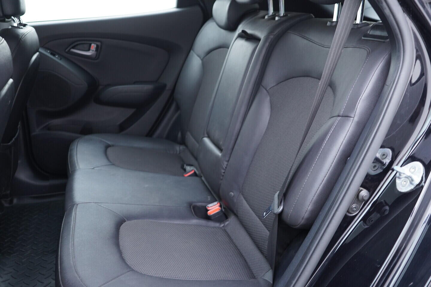 OV190V11032_38.webp_IX35  1.7 CRDI 85 kW manuál