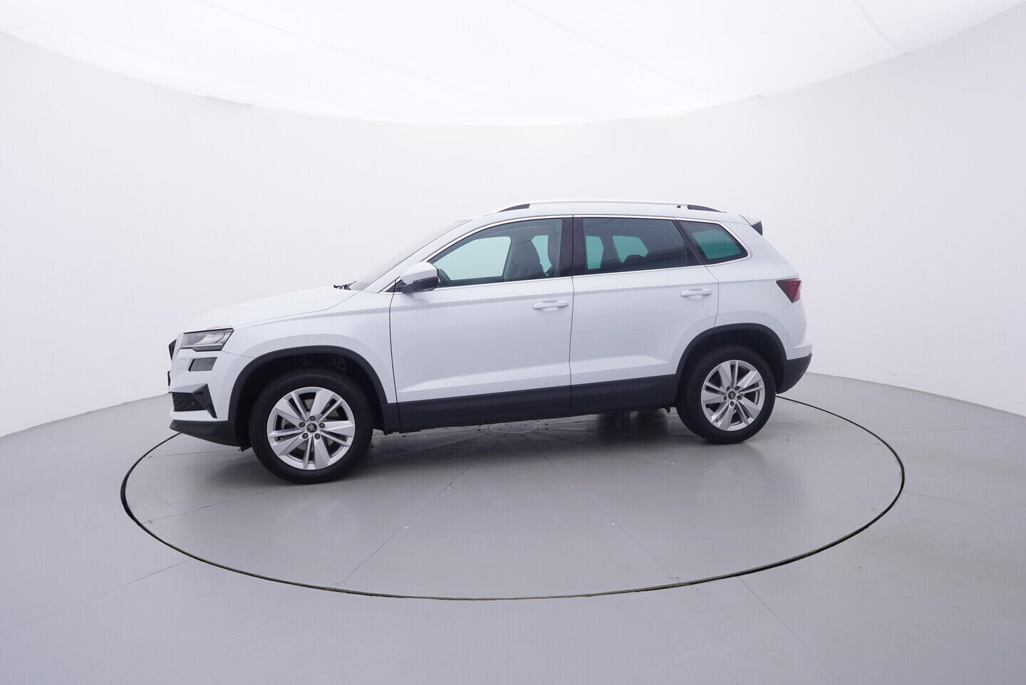 OV190V11033_11.webp_KAROQ Selection 1.5 TSI 110 kW automat, DPH