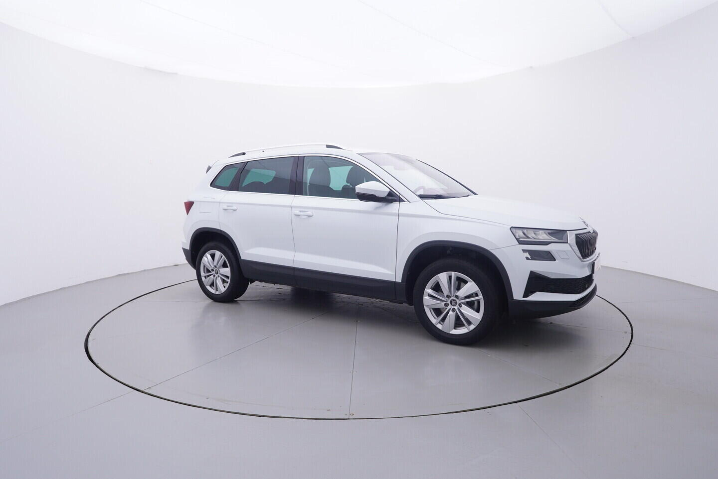 OV190V11033_16.webp_KAROQ Selection 1.5 TSI 110 kW automat, DPH