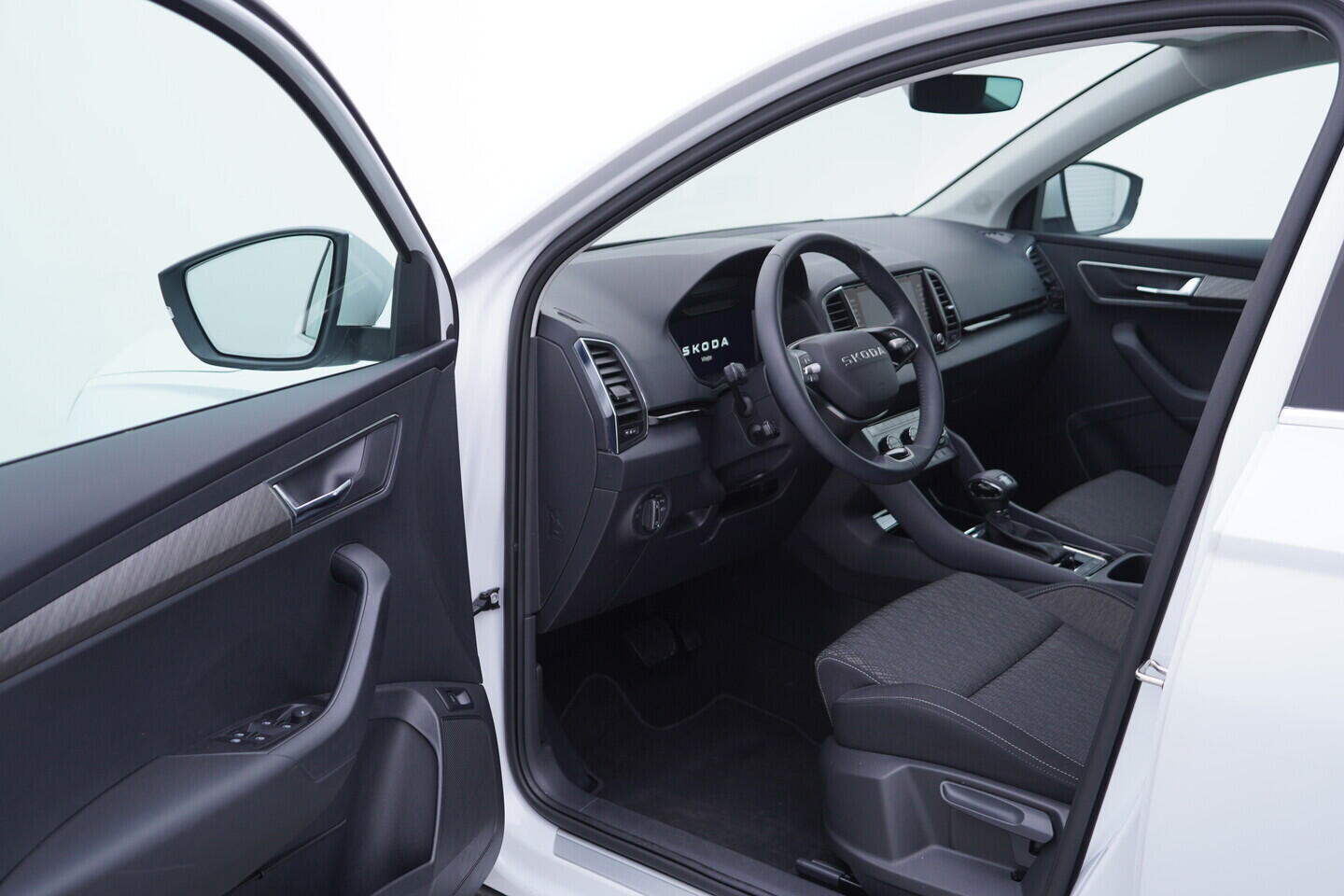 OV190V11033_18.webp_KAROQ Selection 1.5 TSI 110 kW automat, DPH