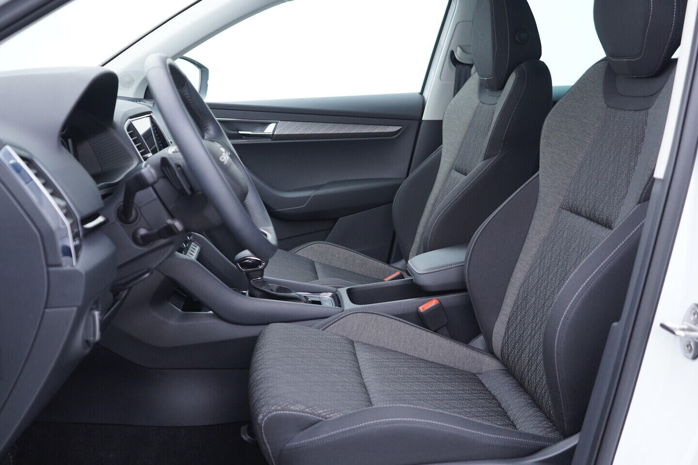 OV190V11033_23.webp_KAROQ Selection 1.5 TSI 110 kW automat, DPH