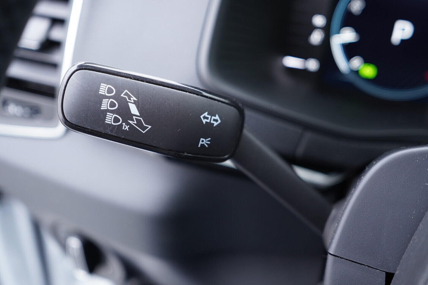 OV190V11033_24.webp_KAROQ Selection 1.5 TSI 110 kW automat, DPH