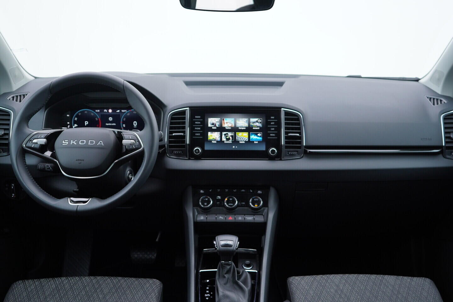 OV190V11033_27.webp_KAROQ Selection 1.5 TSI 110 kW automat, DPH