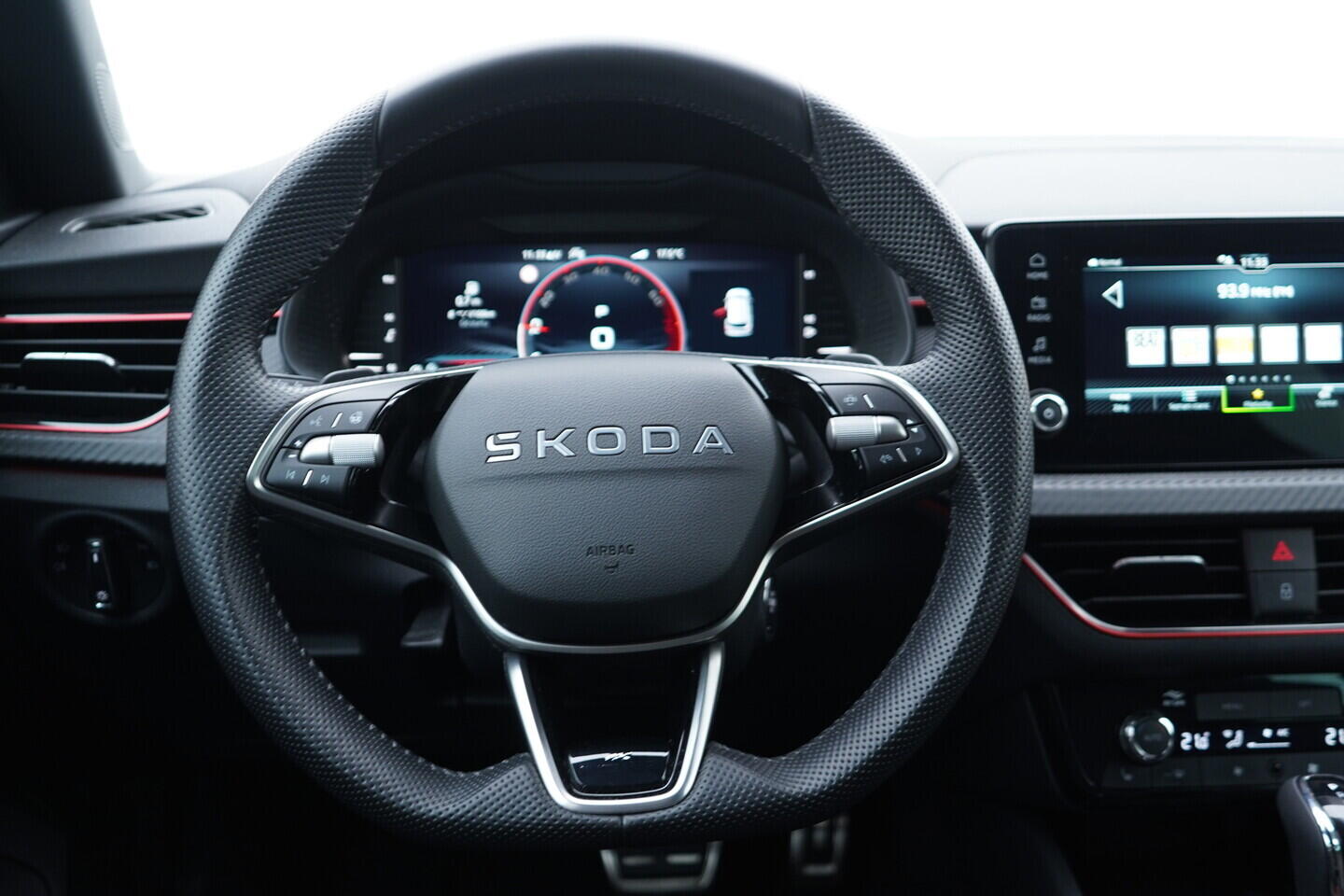 OV190V11036_28.webp_KAMIQ  1.0 TSI 85 kW automat, DPH