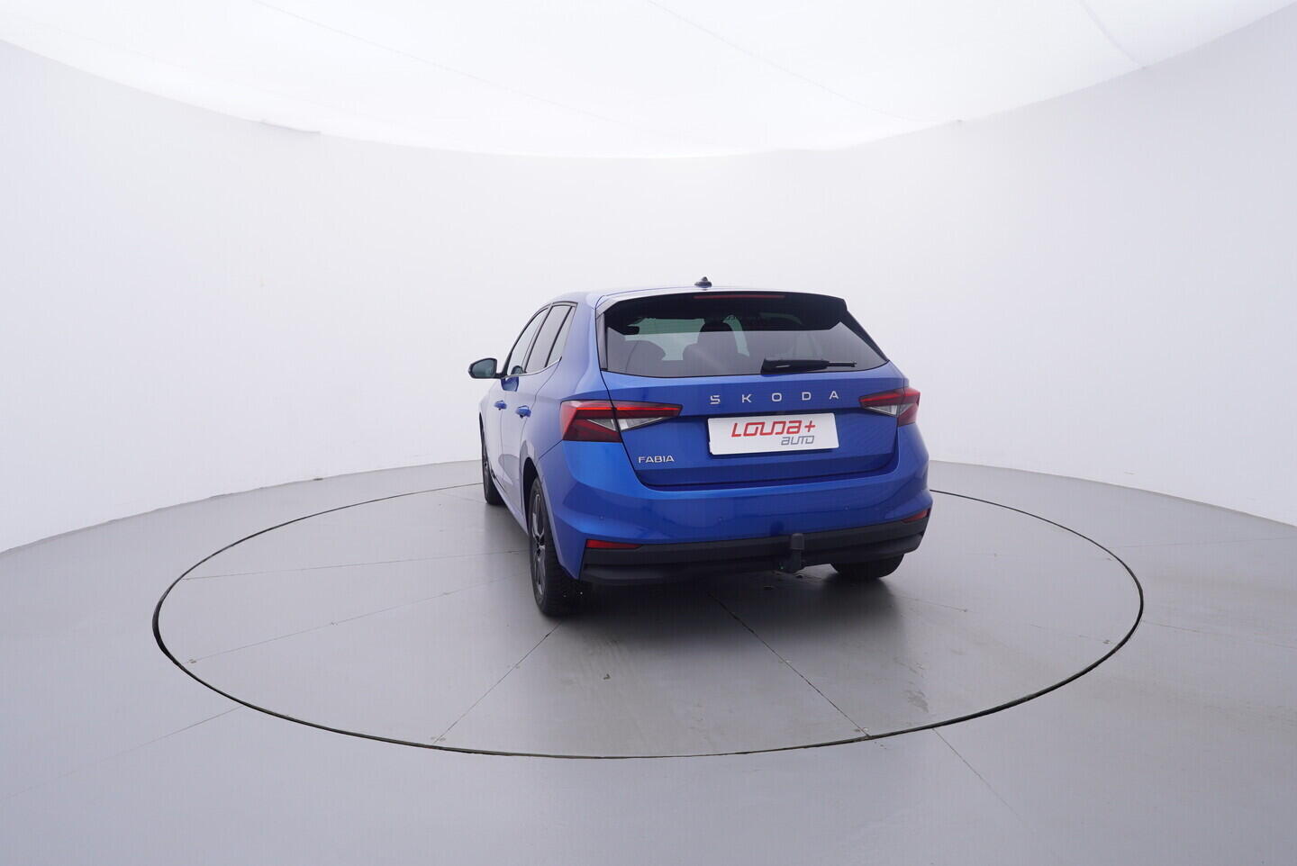 OV190V11037_13.webp_FABIA Top Selection 1.0 TSI 85 kW manuál, DPH