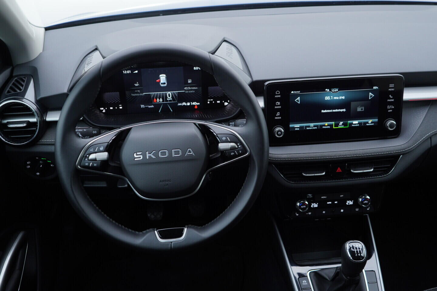 OV190V11037_27.webp_FABIA Top Selection 1.0 TSI 85 kW manuál, DPH