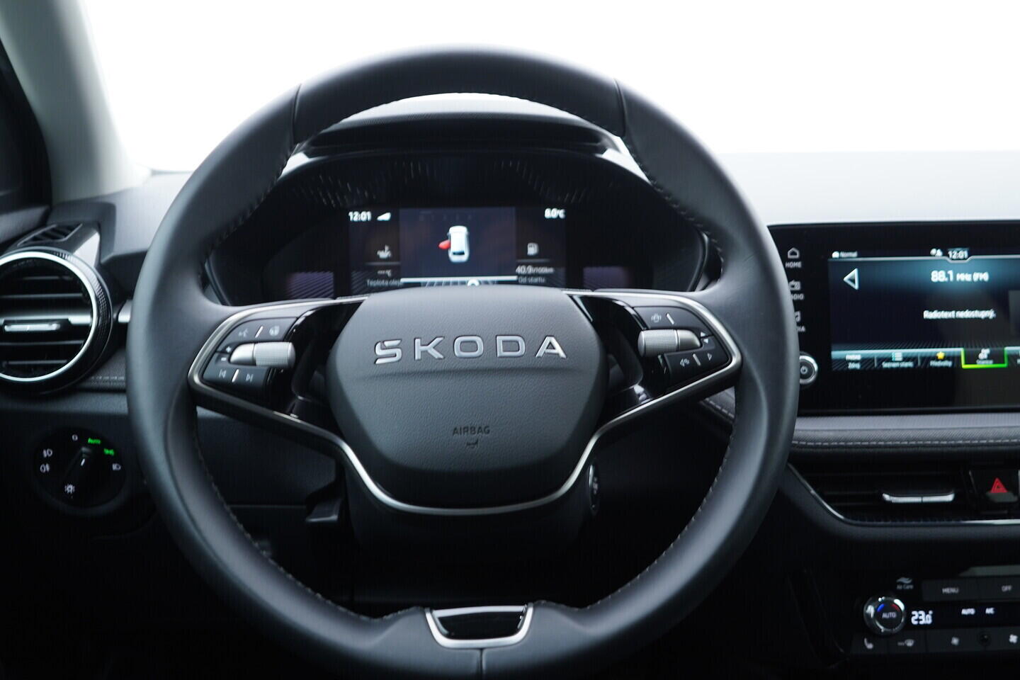 OV190V11037_28.webp_FABIA Top Selection 1.0 TSI 85 kW manuál, DPH