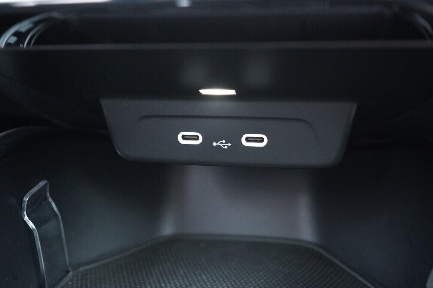 OV190V11037_33.webp_FABIA Top Selection 1.0 TSI 85 kW manuál, DPH