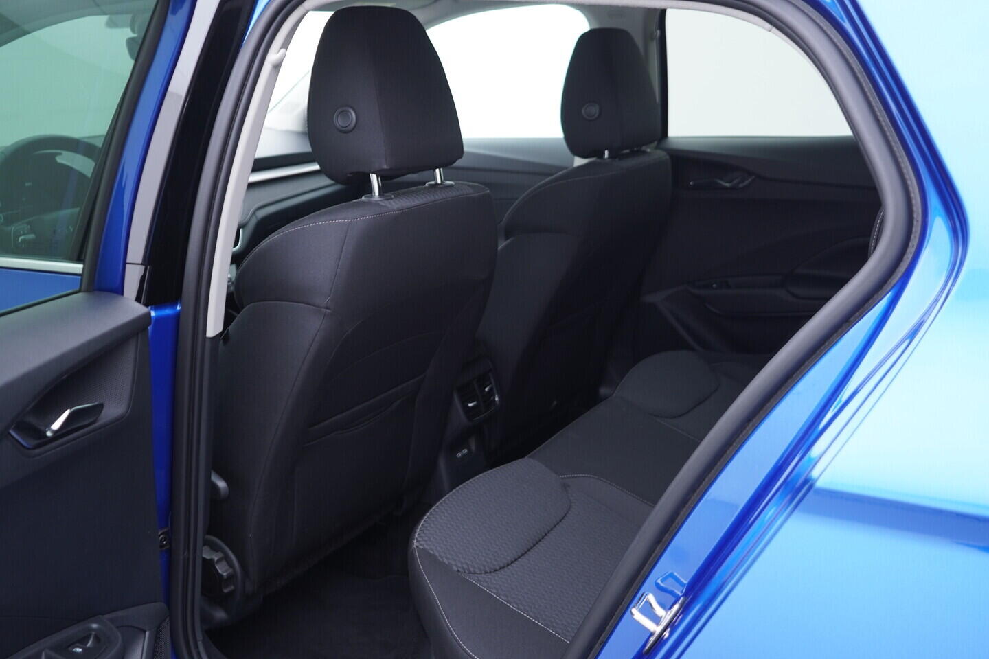 OV190V11037_35.webp_FABIA Top Selection 1.0 TSI 85 kW manuál, DPH