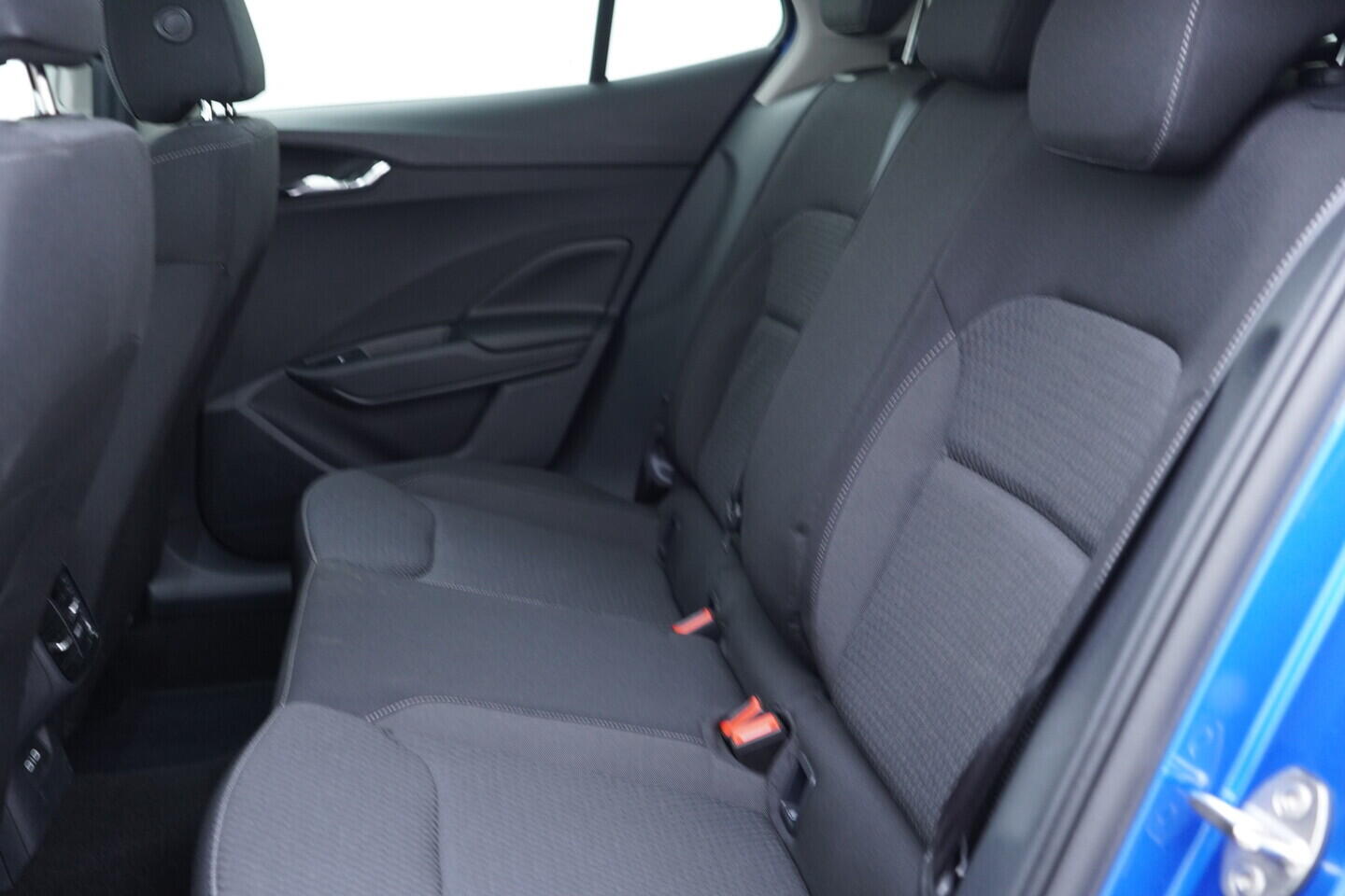 OV190V11037_36.webp_FABIA Top Selection 1.0 TSI 85 kW manuál, DPH