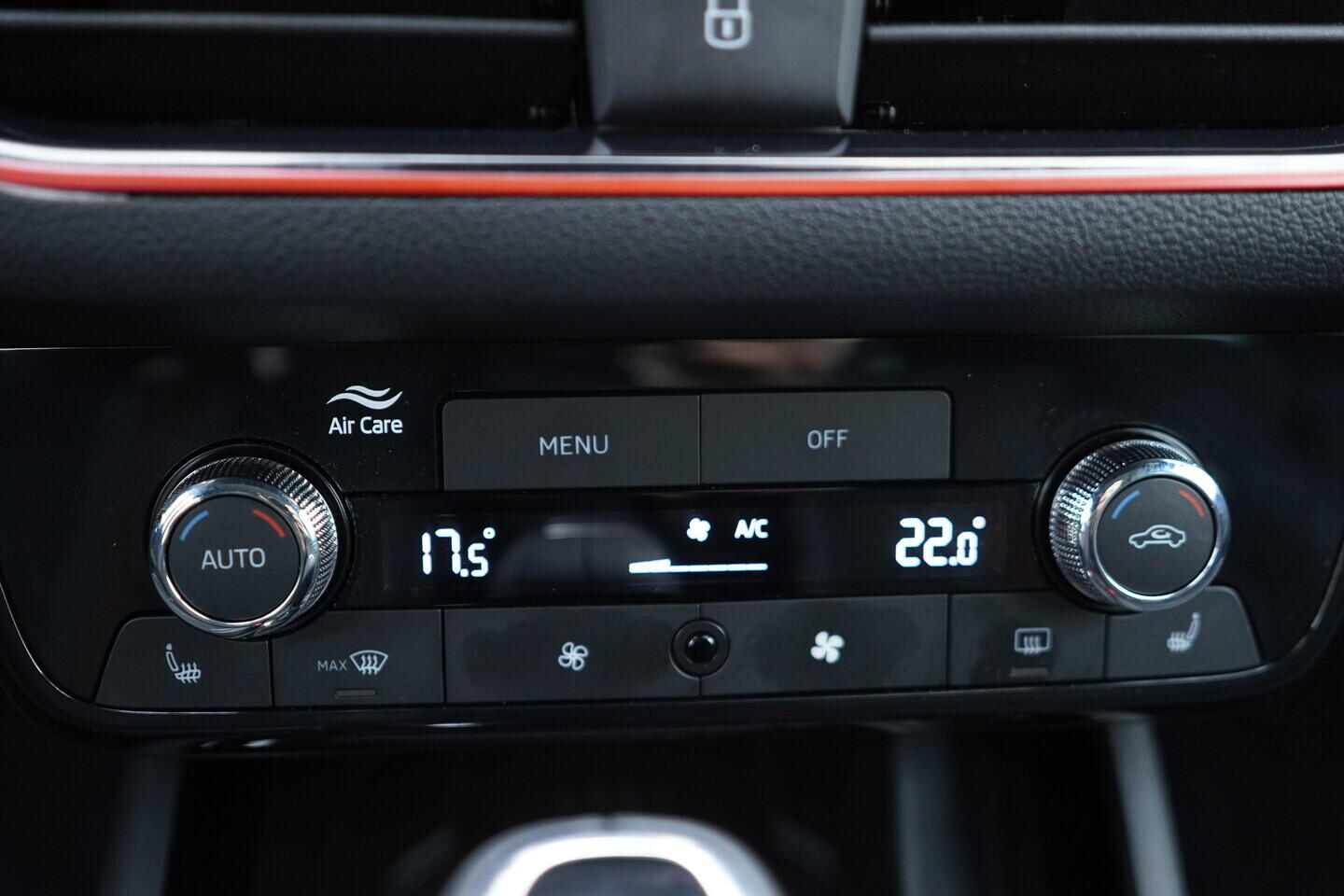 OV190V11038_32.webp_SCALA  1.5 TSI 110 kW automat, DPH