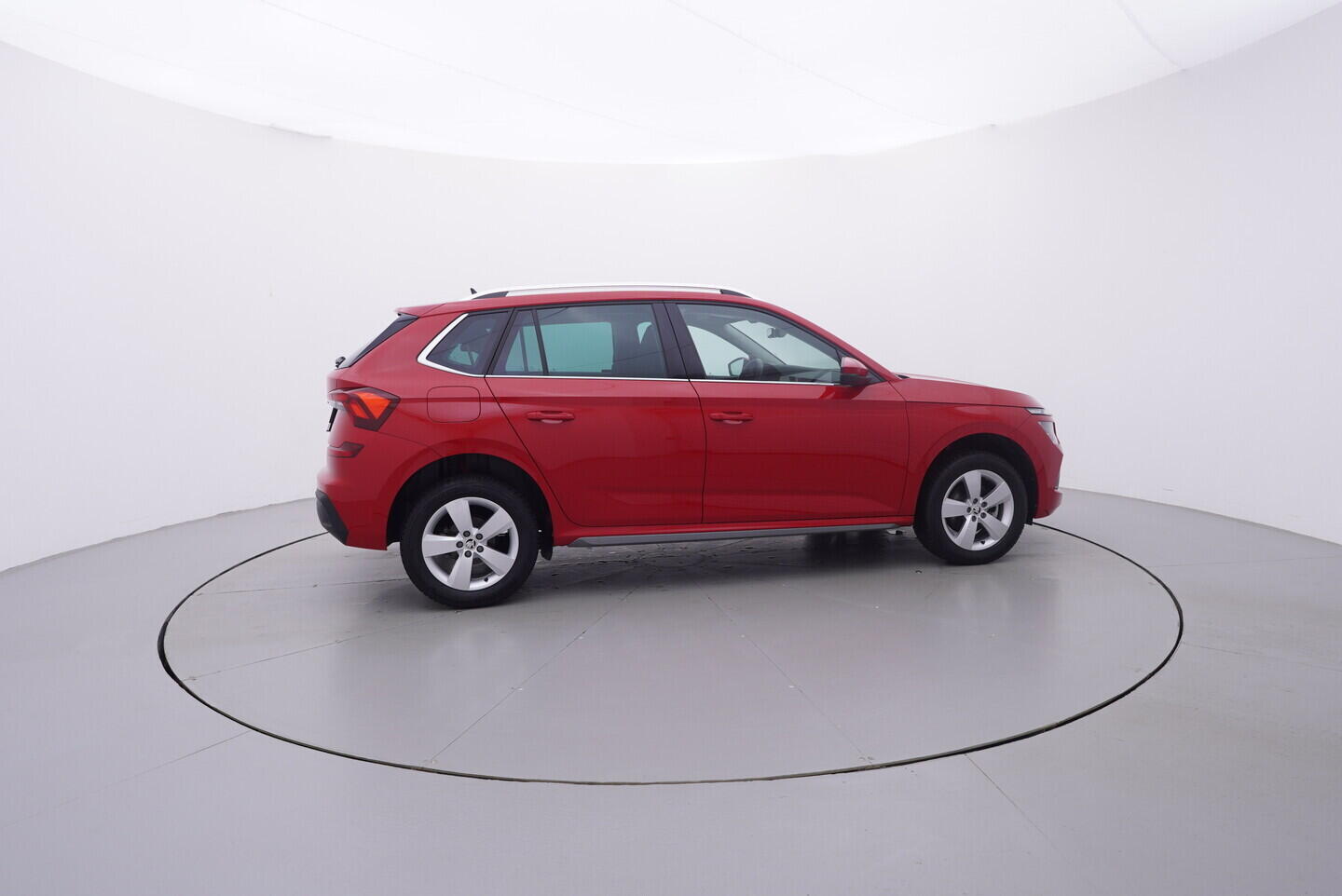 OV190V11039_15.webp_KAMIQ Top Selection 1.5 TSI 110 kW manuál, DPH