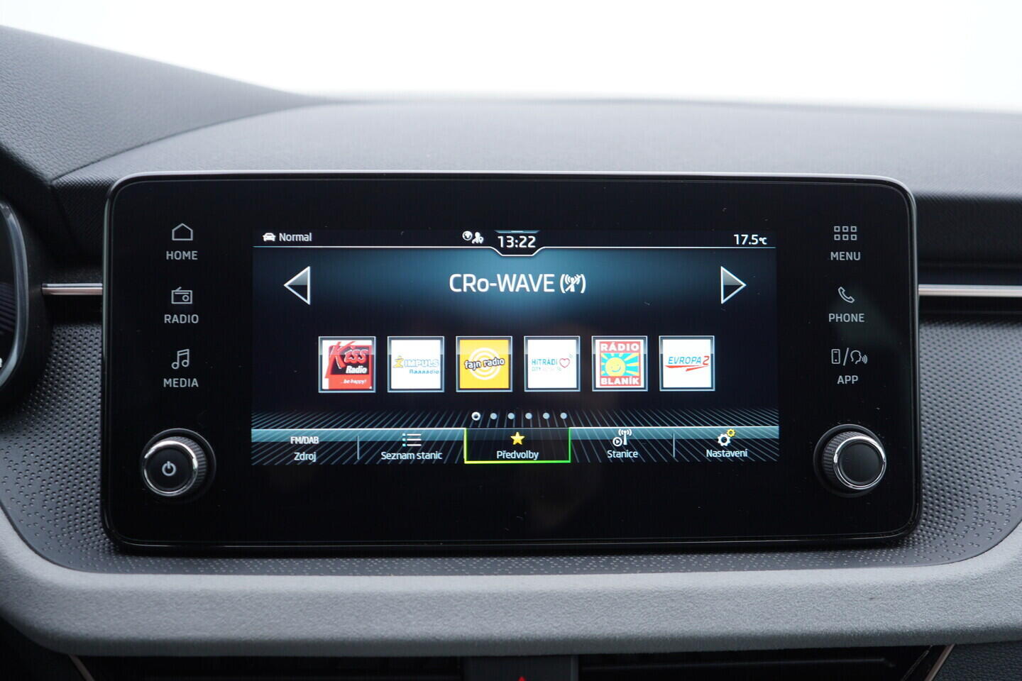 OV190V11039_30.webp_KAMIQ Top Selection 1.5 TSI 110 kW manuál, DPH