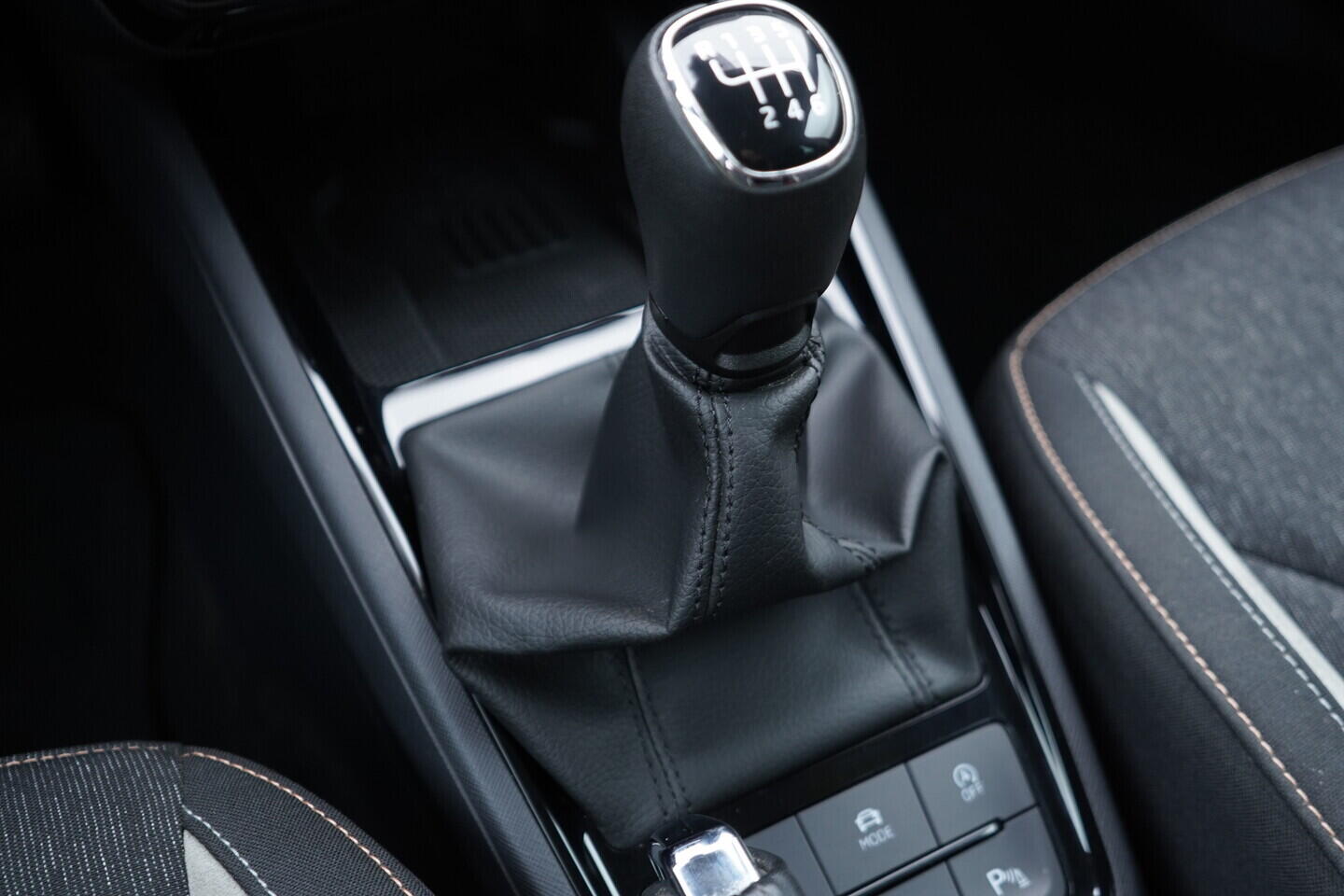 OV190V11039_34.webp_KAMIQ Top Selection 1.5 TSI 110 kW manuál, DPH