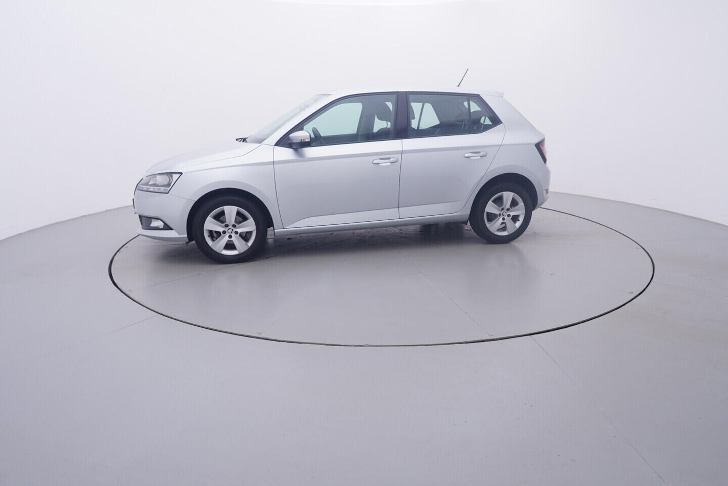 OV190V11041_11.webp_FABIA Ambition 1.0 MPI 55 kW manuál, DPH