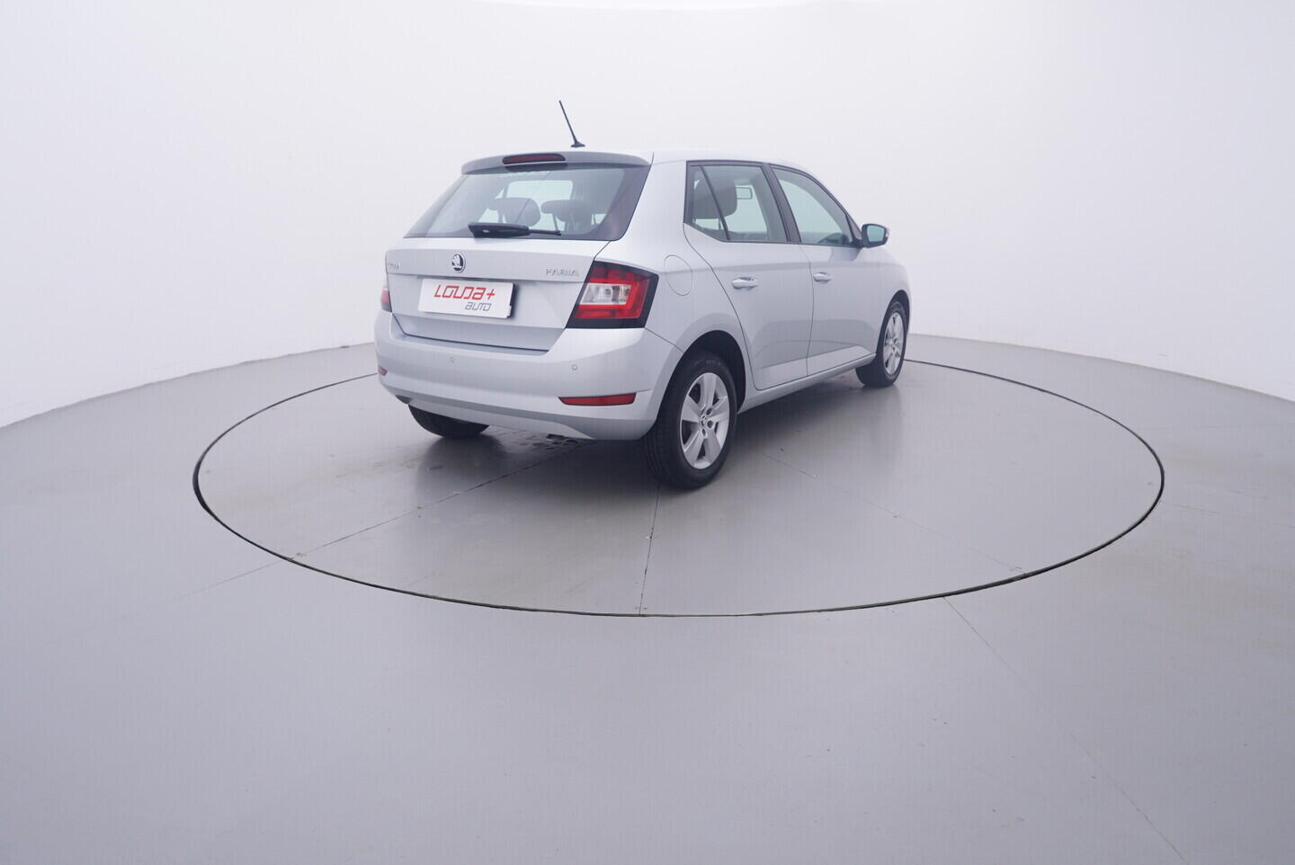 OV190V11041_14.webp_FABIA Ambition 1.0 MPI 55 kW manuál, DPH