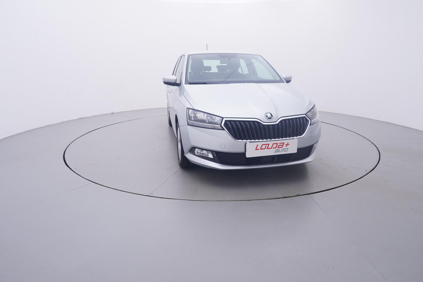 OV190V11041_17.webp_FABIA Ambition 1.0 MPI 55 kW manuál, DPH