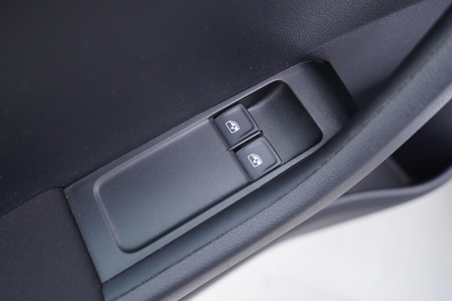 OV190V11041_21.webp_FABIA Ambition 1.0 MPI 55 kW manuál, DPH