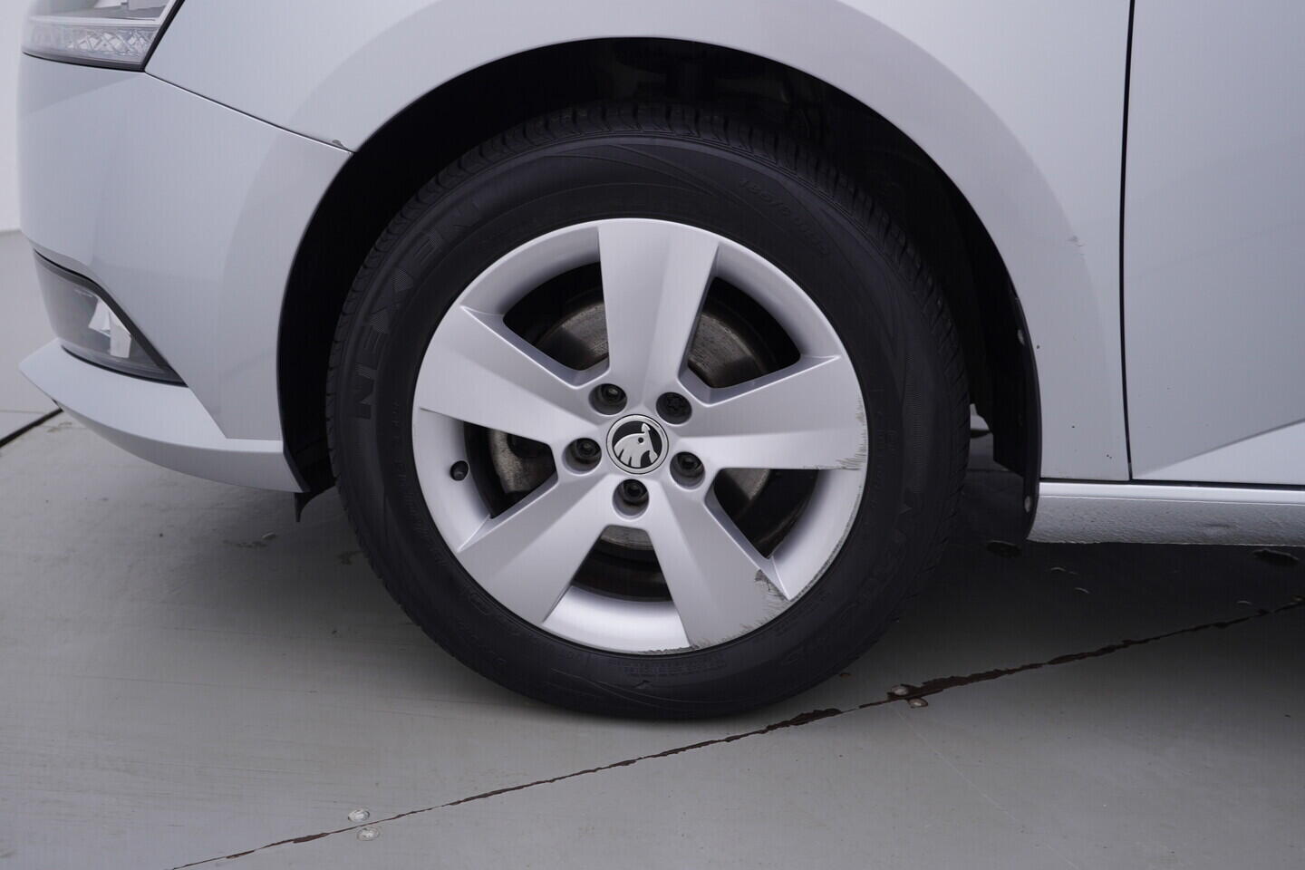 OV190V11041_39.webp_FABIA Ambition 1.0 MPI 55 kW manuál, DPH