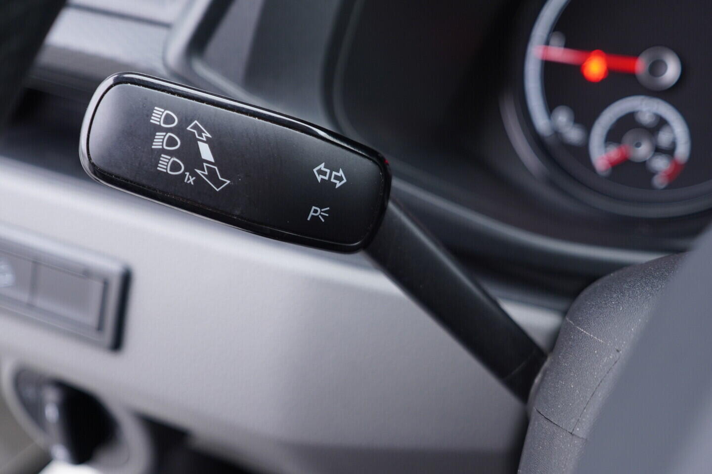 OV190V11042_23.webp_CARAVELLE  2.0 TDI 110 kW automat, DPH