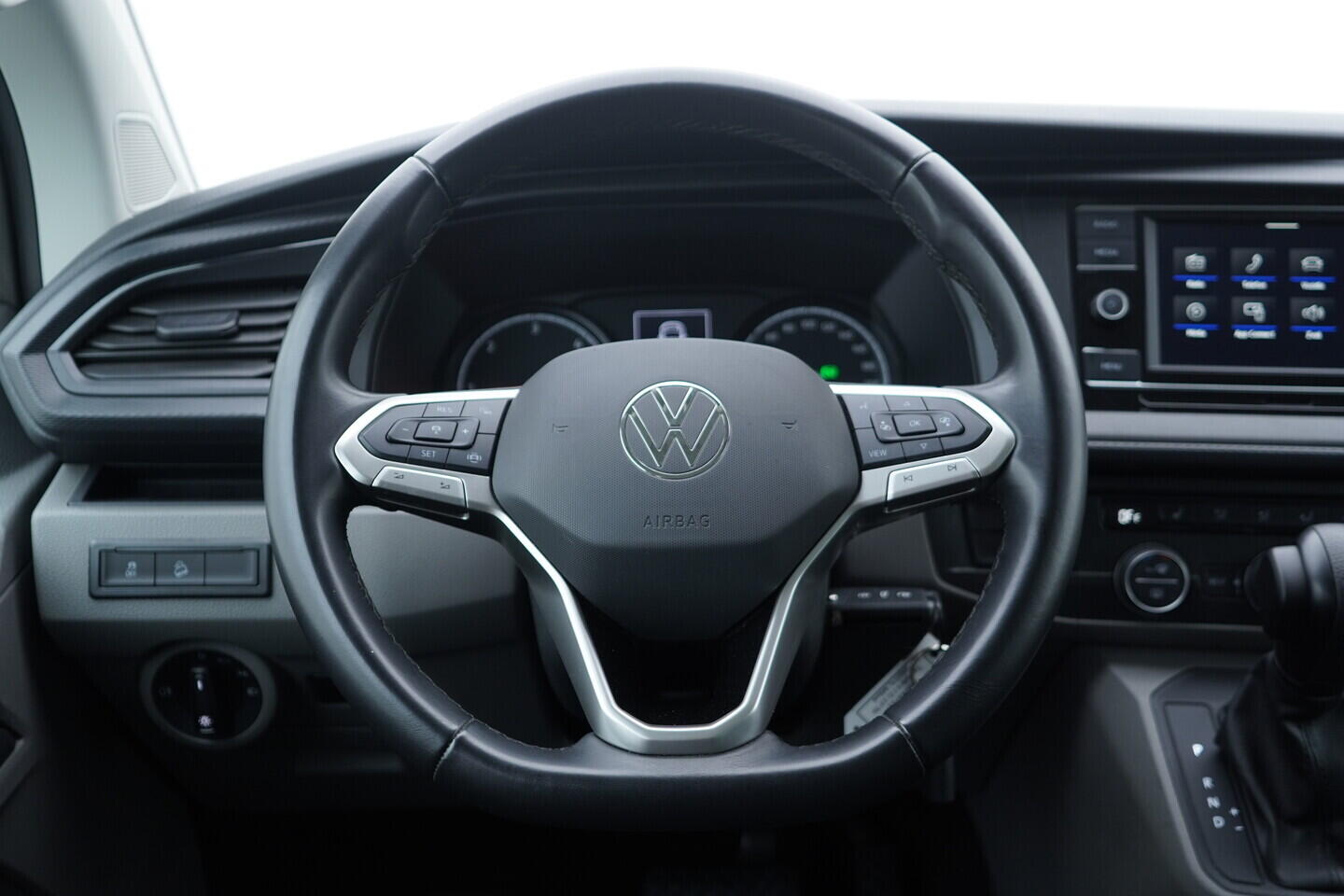 OV190V11042_26.webp_CARAVELLE  2.0 TDI 110 kW automat, DPH