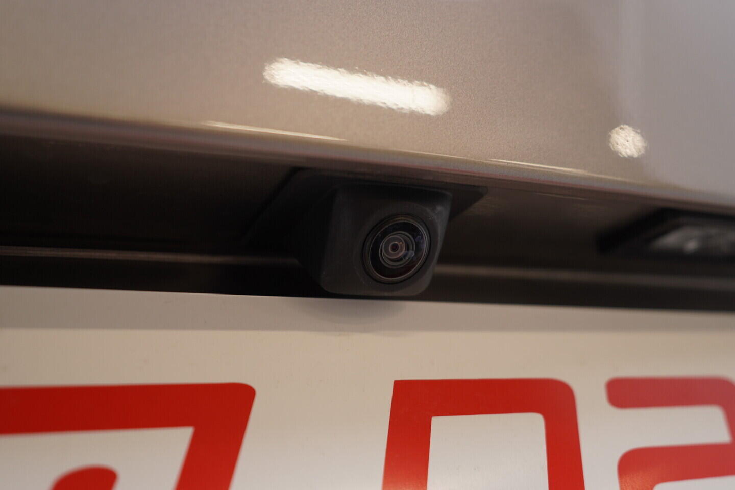 OV190V11042_42.webp_CARAVELLE  2.0 TDI 110 kW automat, DPH