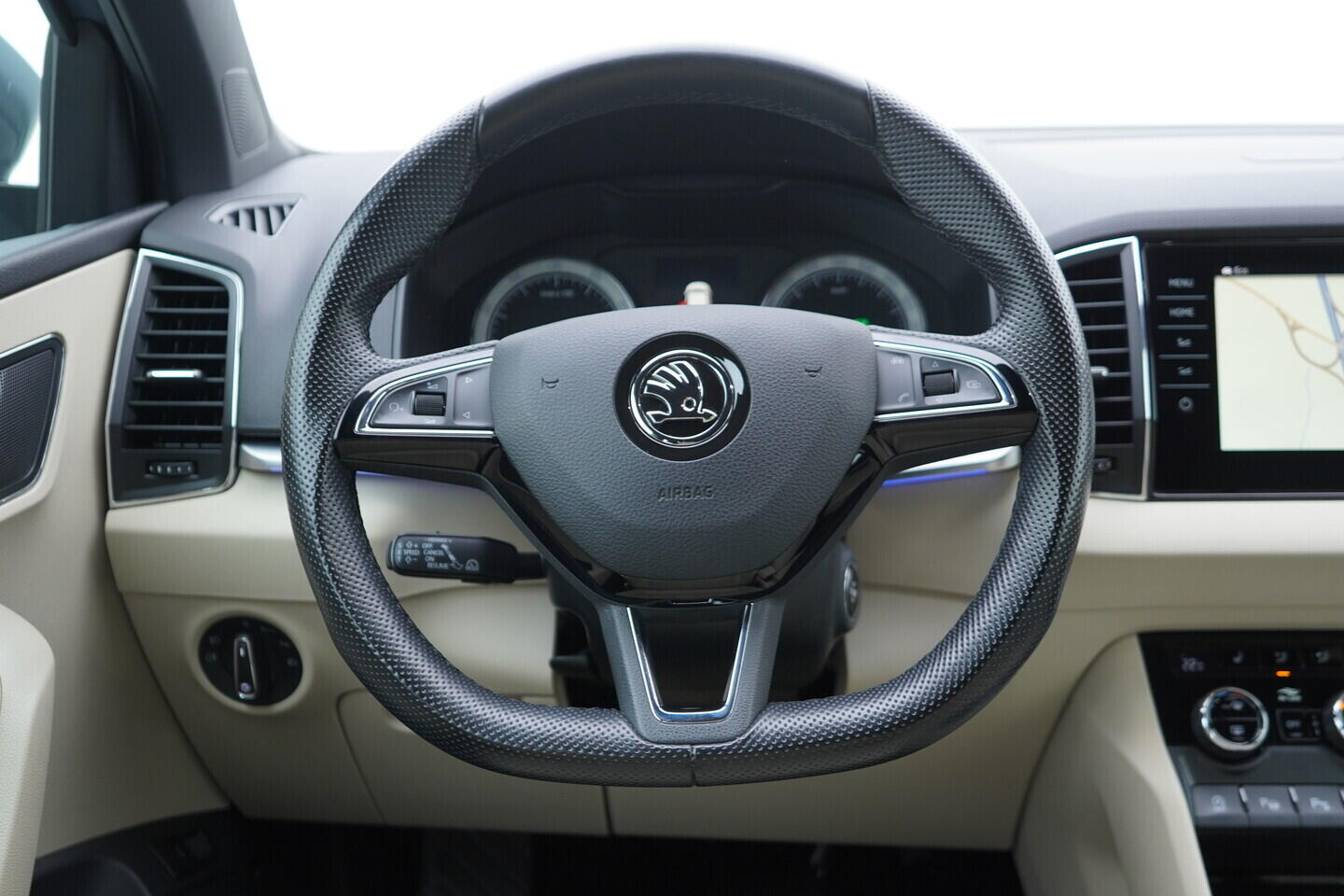 OV190V11044_29.webp_KAROQ Style Comfort 1.5 TSI 110 kW automat