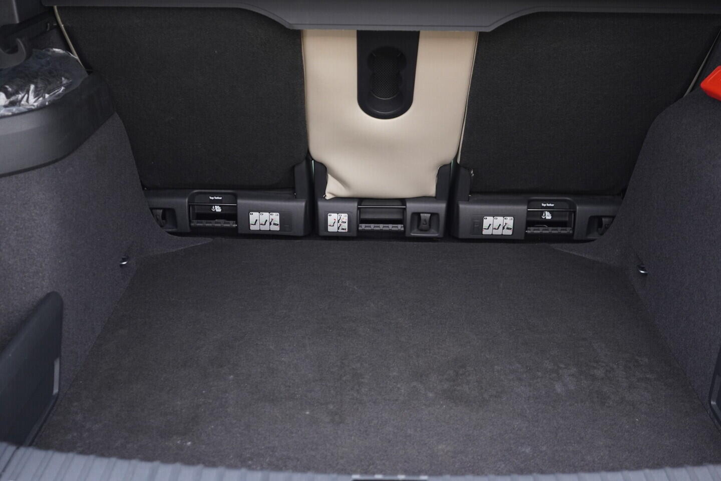 OV190V11044_37.webp_KAROQ Style Comfort 1.5 TSI 110 kW automat