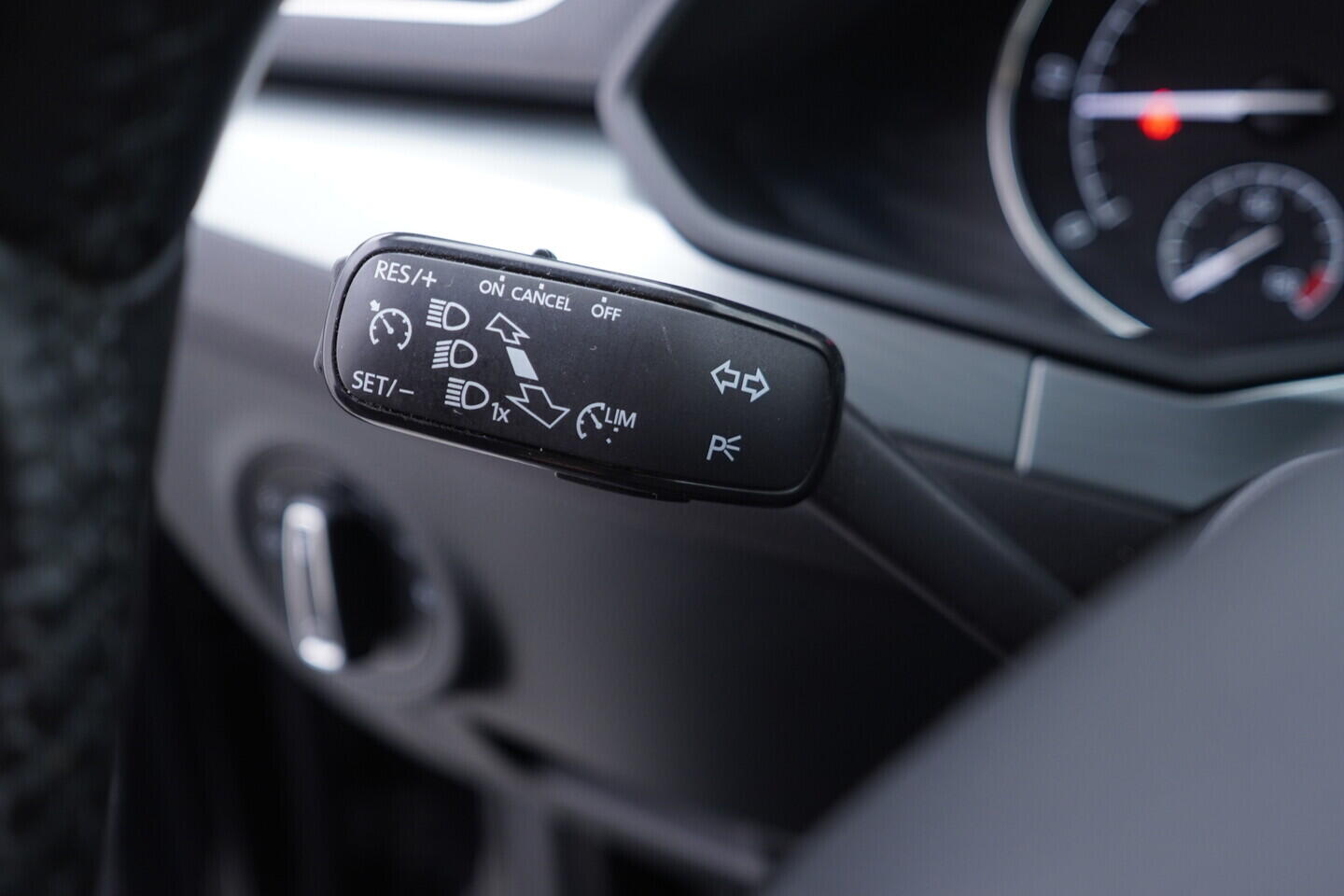 OV190V11045_23.webp_SUPERB Style 2.0 TDI 110 kW manuál