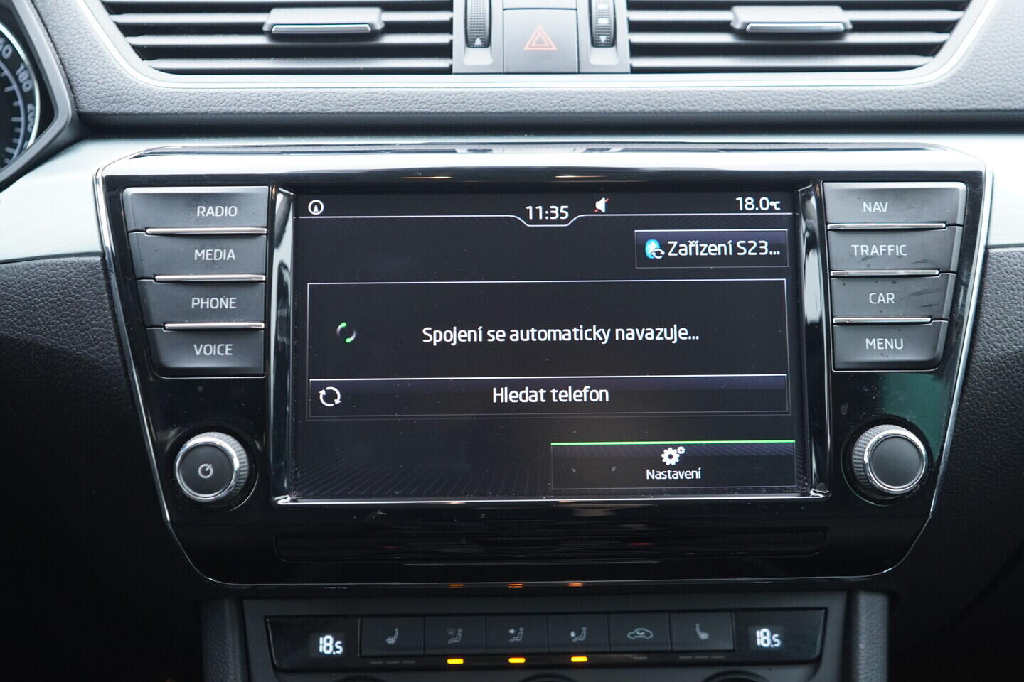 OV190V11045_31.webp_SUPERB Style 2.0 TDI 110 kW manuál