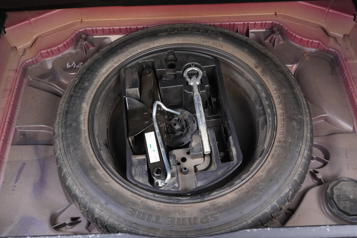 OV190V11046_40.webp_C4 SPACETOURER  1.5 HDI 96 kW manuál