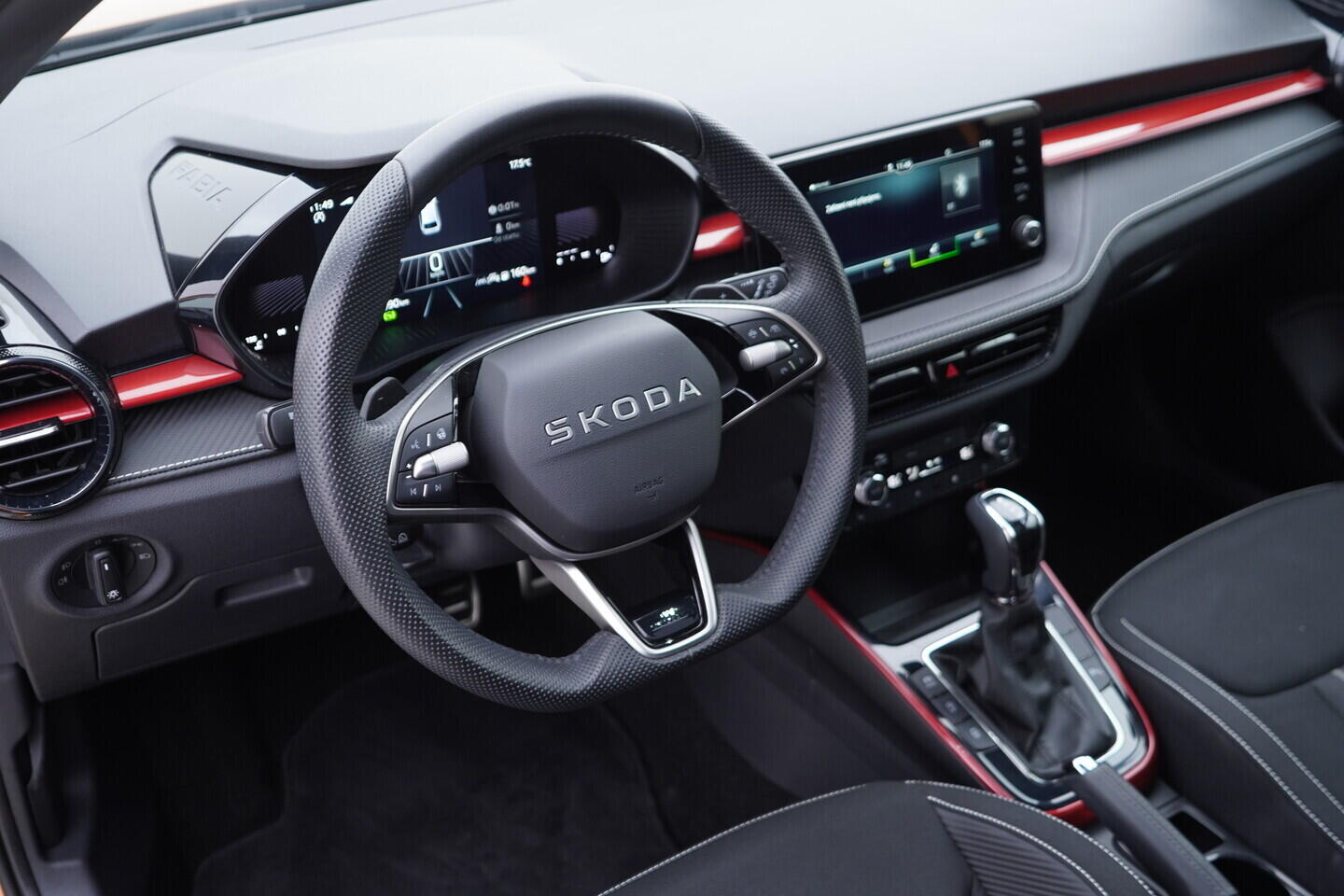 OV190V11047_21.webp_FABIA Monte Carlo 1.0 TSI 85 kW automat, DPH