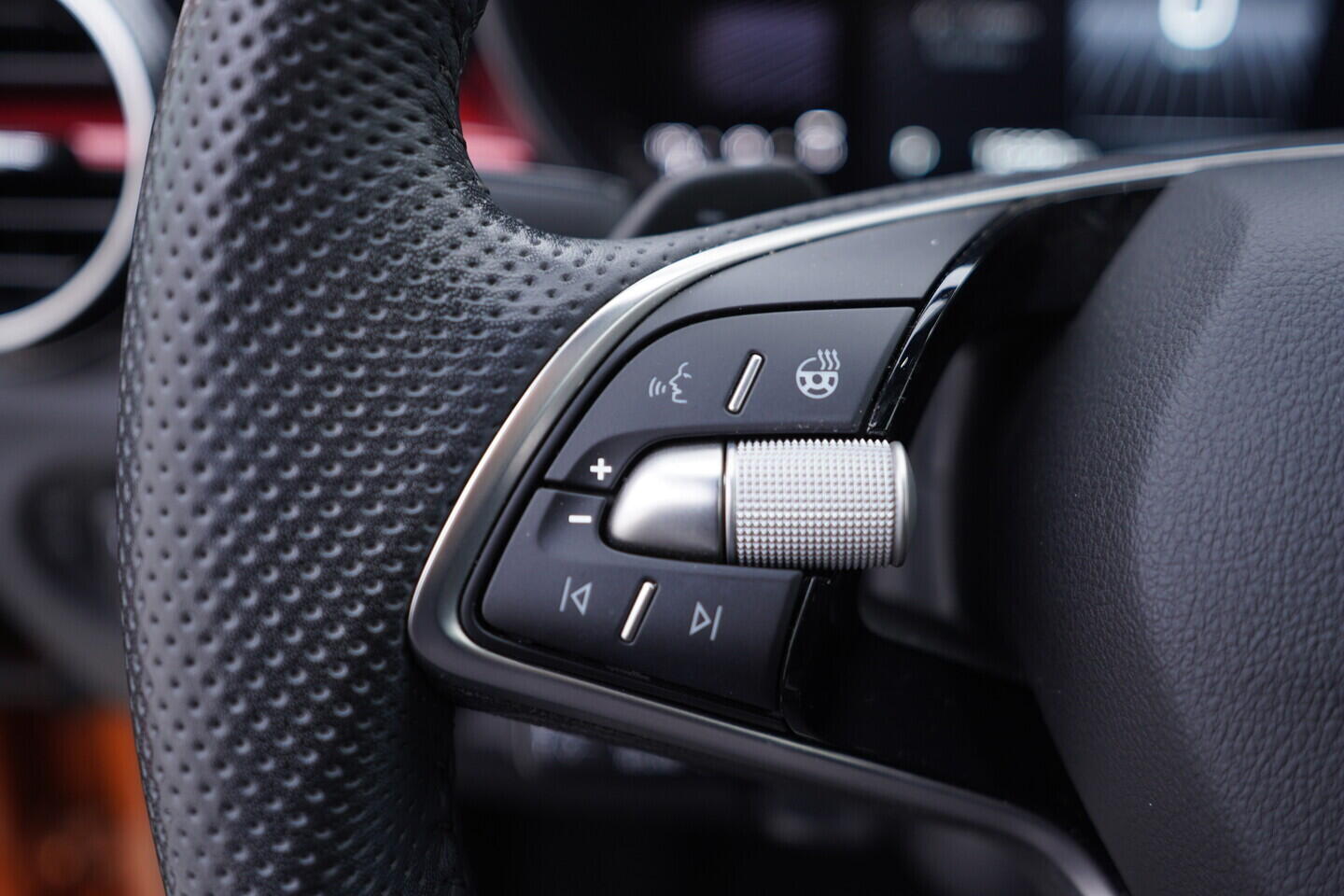 OV190V11047_25.webp_FABIA Monte Carlo 1.0 TSI 85 kW automat, DPH