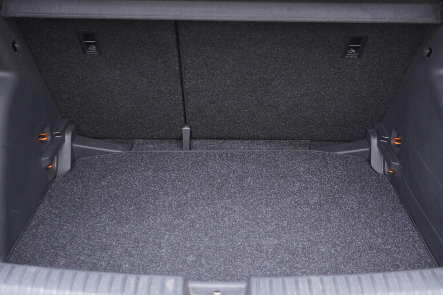 OV190V11047_38.webp_FABIA Monte Carlo 1.0 TSI 85 kW automat, DPH