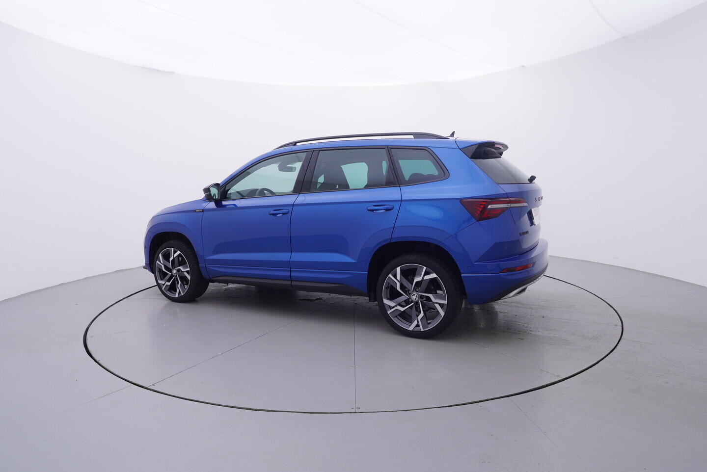 OV190V11048_12.webp_KAROQ SportLine 1.5 TSI 110 kW automat, DPH