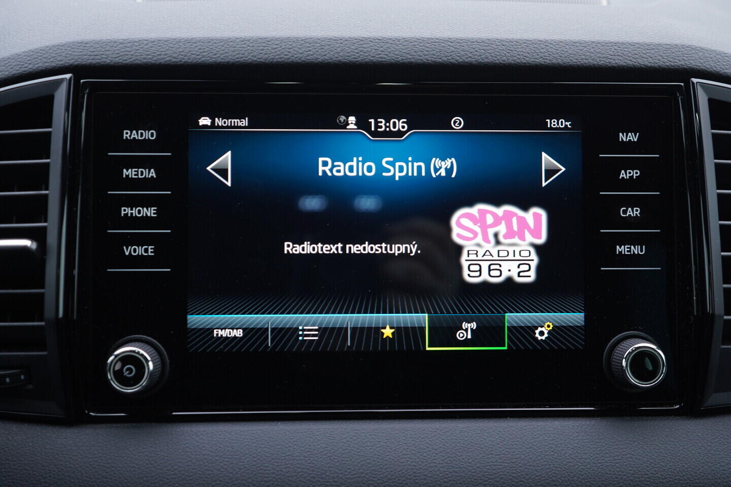 OV190V11048_29.webp_KAROQ SportLine 1.5 TSI 110 kW automat, DPH