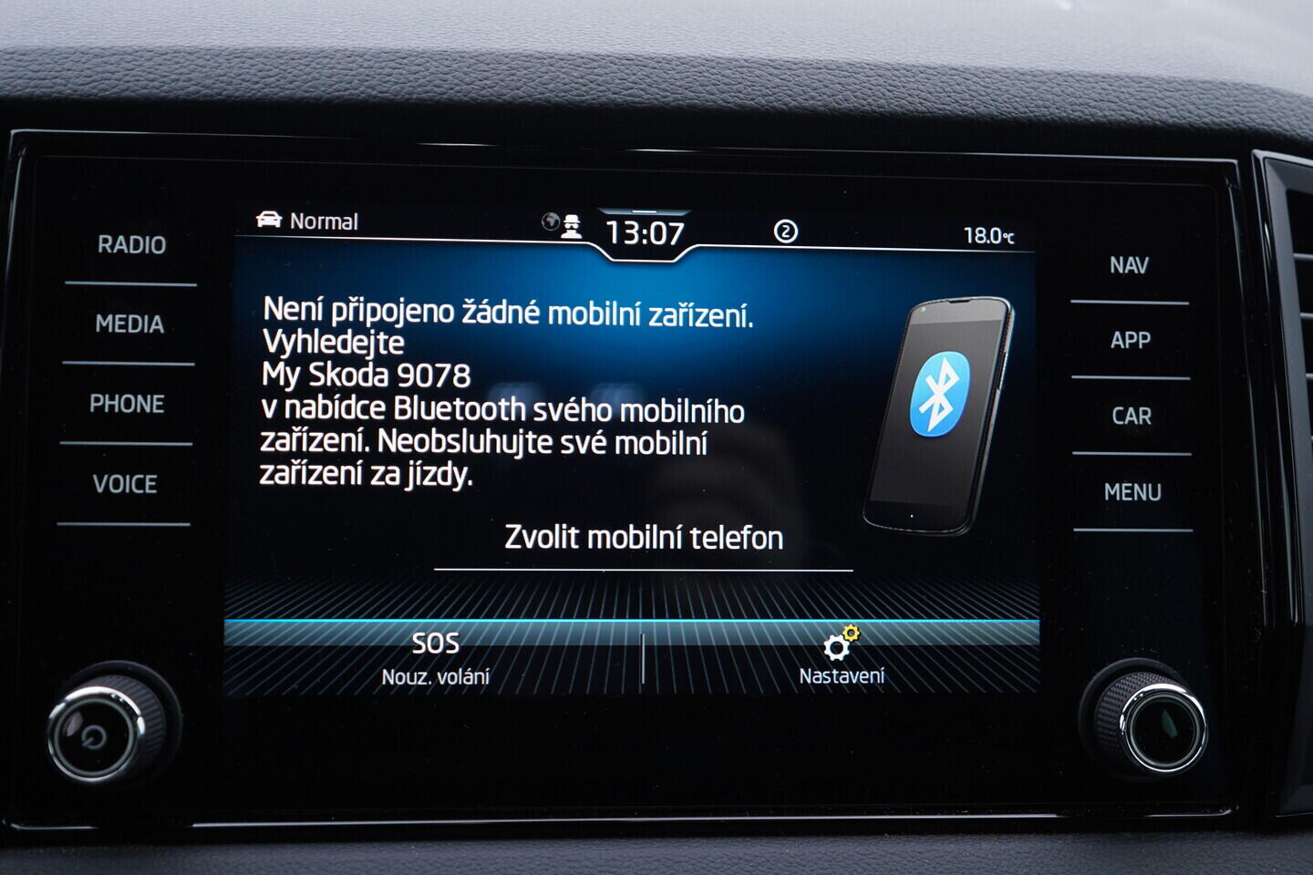 OV190V11048_31.webp_KAROQ SportLine 1.5 TSI 110 kW automat, DPH