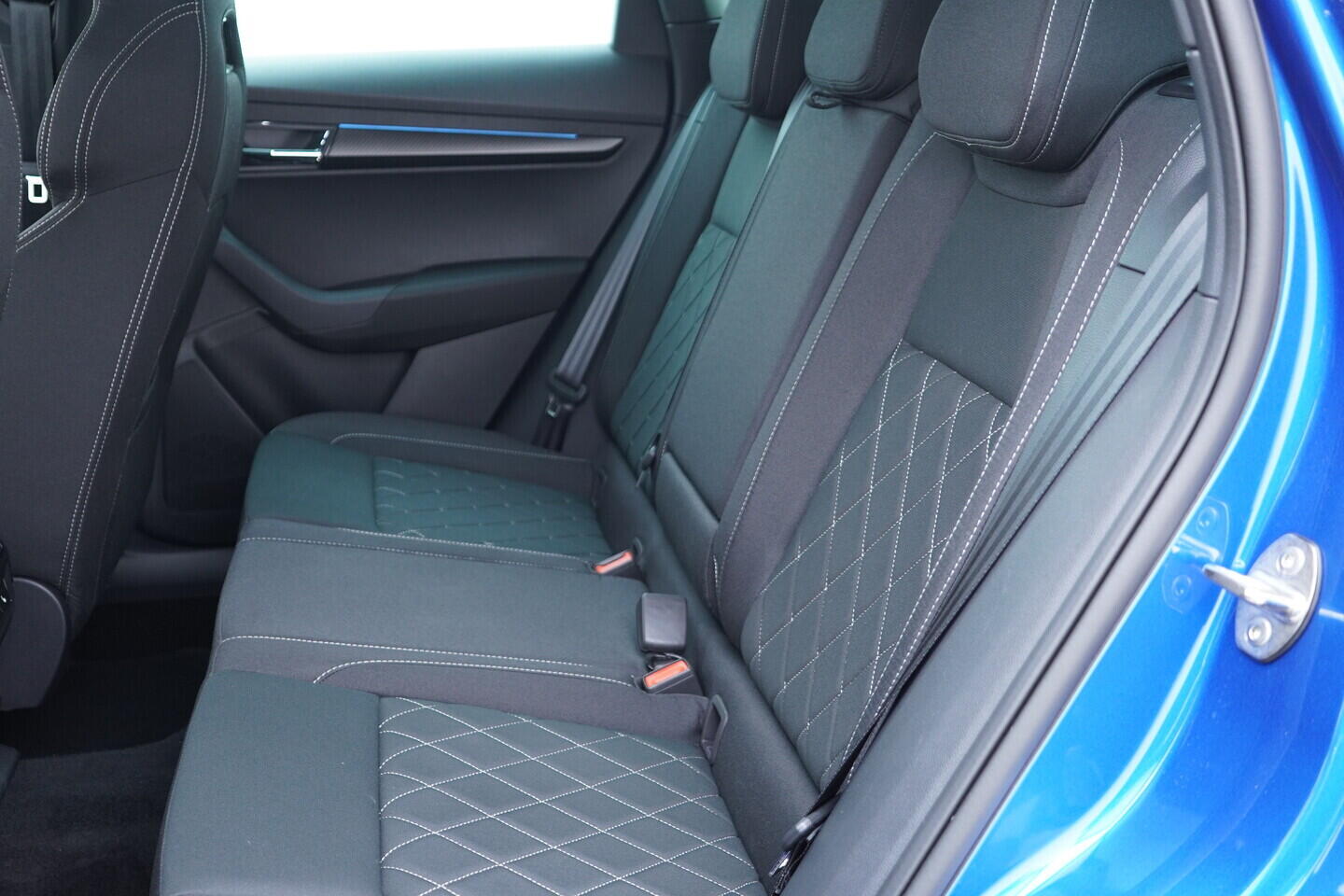 OV190V11048_37.webp_KAROQ SportLine 1.5 TSI 110 kW automat, DPH