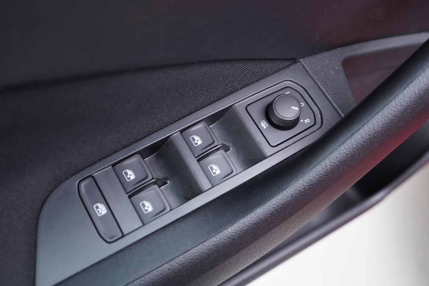 OV190V11049_20.webp_KAMIQ Selection 1.0 TSI 85 kW manuál, DPH