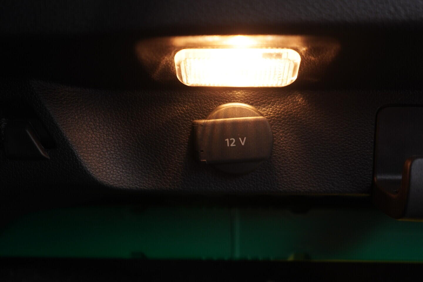 OV190V11049_40.webp_KAMIQ Selection 1.0 TSI 85 kW manuál, DPH