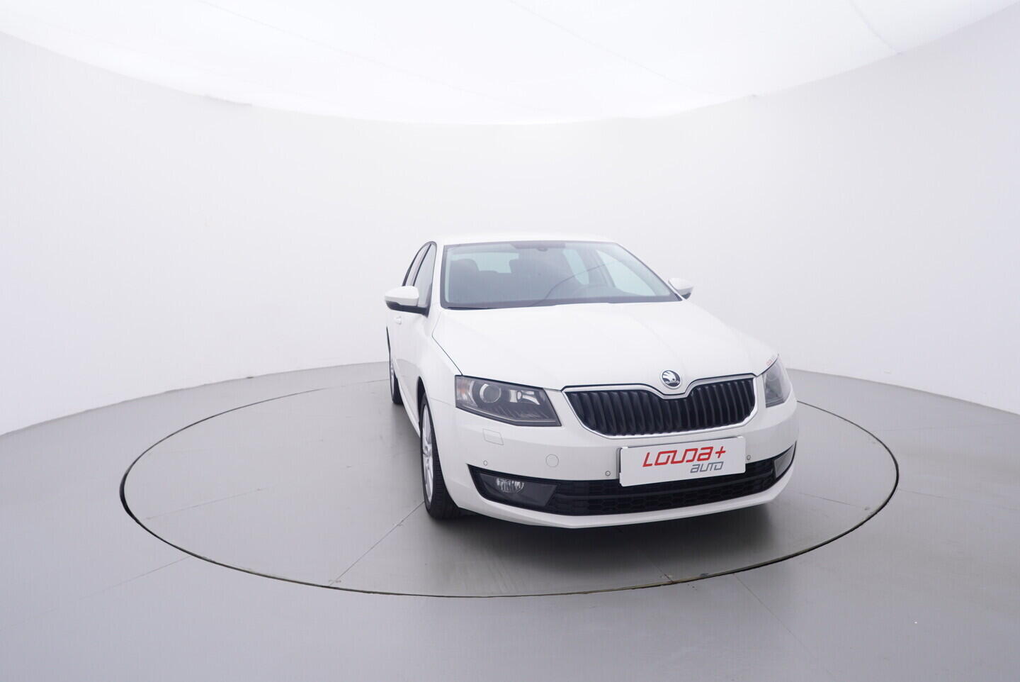 OV190V11052_17.webp_OCTAVIA Elegance 1.6 TDI 77 kW manuál