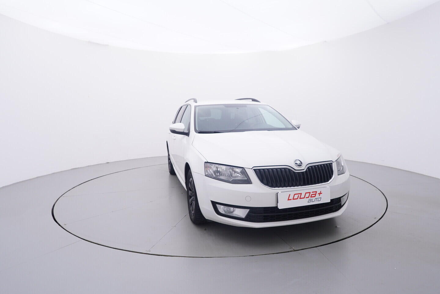 OV190V11054_13.webp_OCTAVIA Ambition 1.6 TDI 66 kW manuál