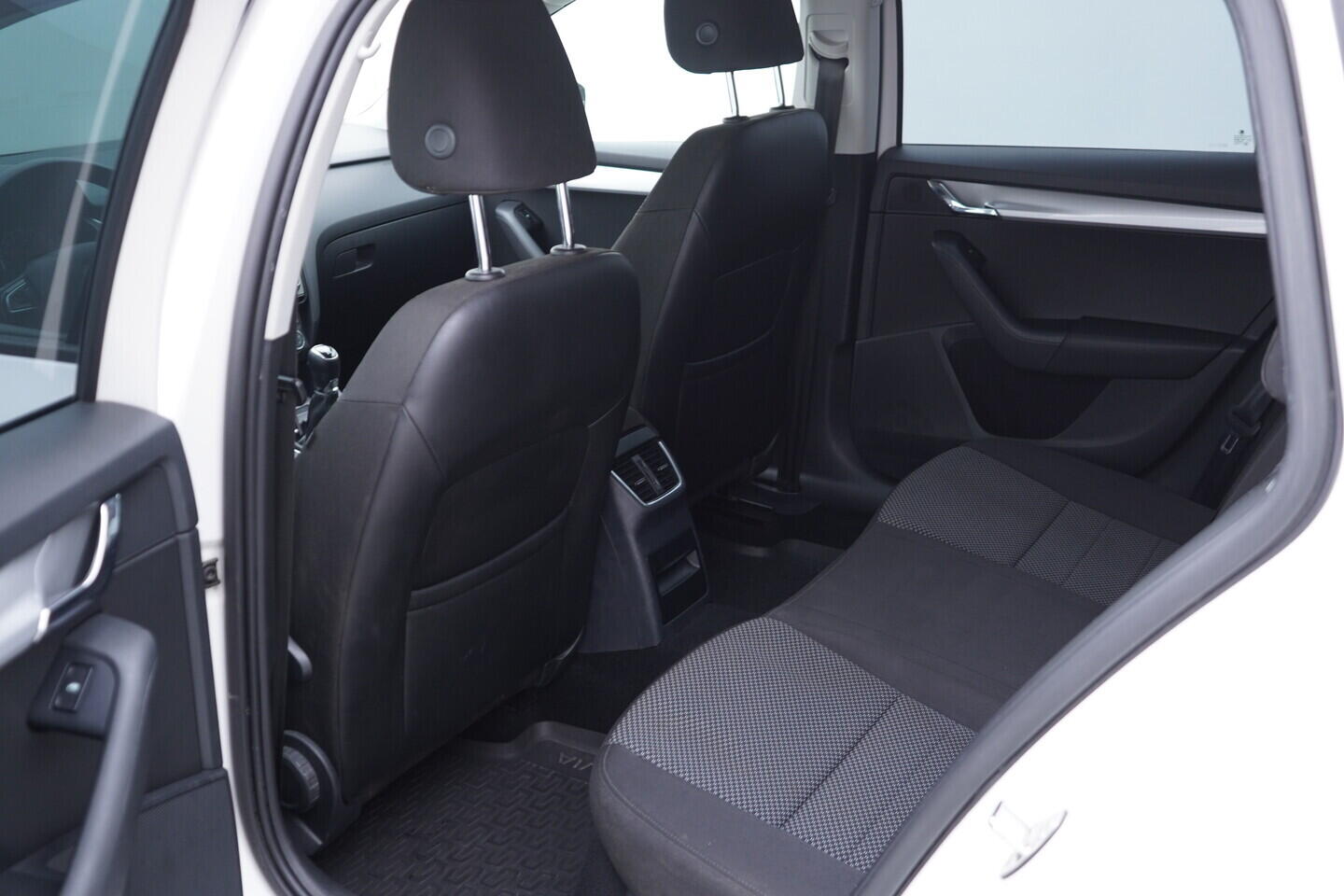 OV190V11054_37.webp_OCTAVIA Ambition 1.6 TDI 66 kW manuál