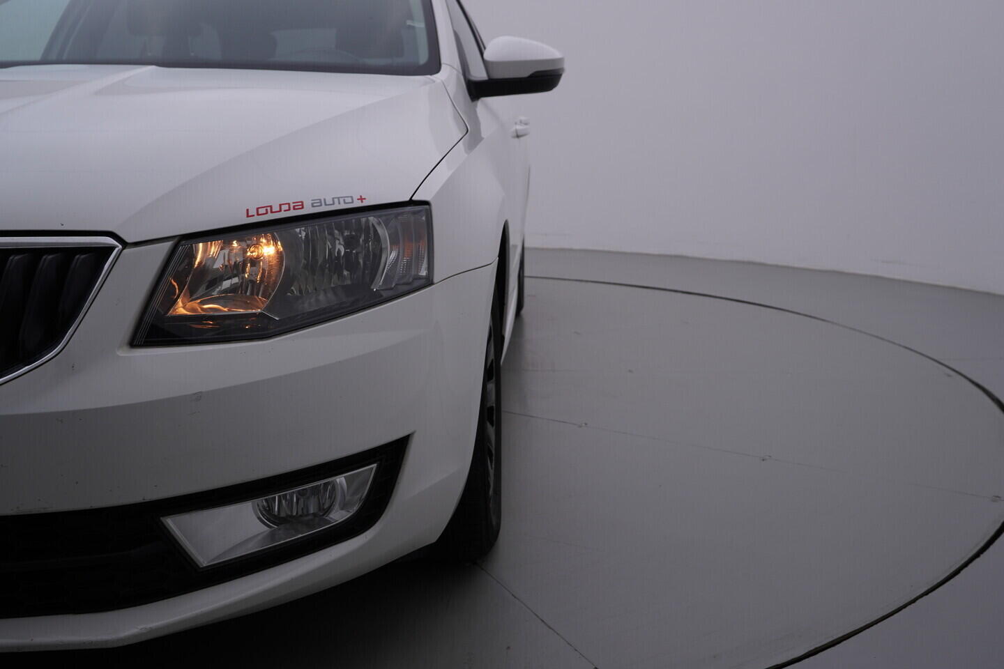 OV190V11054_44.webp_OCTAVIA Ambition 1.6 TDI 66 kW manuál