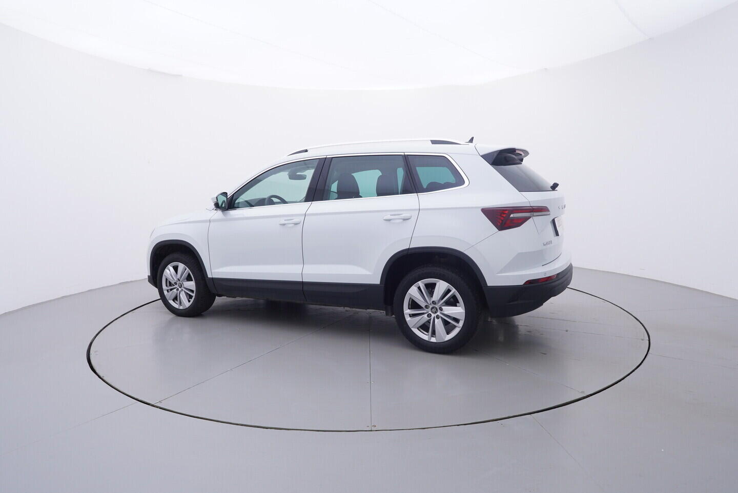 OV190V11055_12.webp_KAROQ Selection 1.5 TSI 110 kW automat, DPH