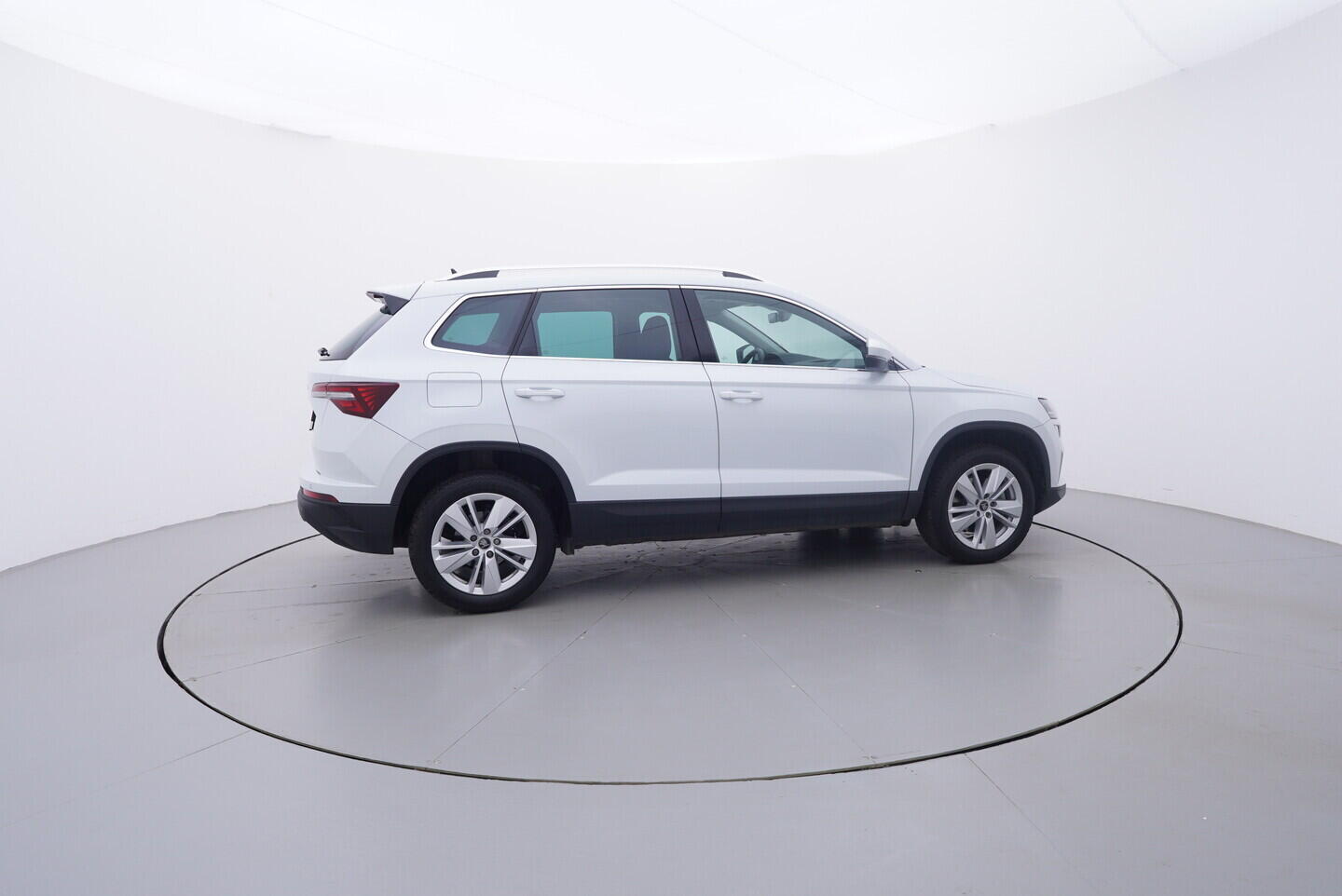 OV190V11055_15.webp_KAROQ Selection 1.5 TSI 110 kW automat, DPH