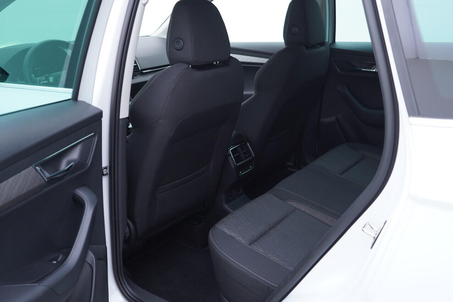 OV190V11055_37.webp_KAROQ Selection 1.5 TSI 110 kW automat, DPH