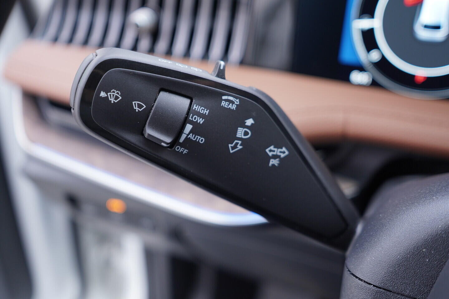 OV190V11056_27.webp_SUPERB L&K 2.0 TDI 142 kW automat, DPH