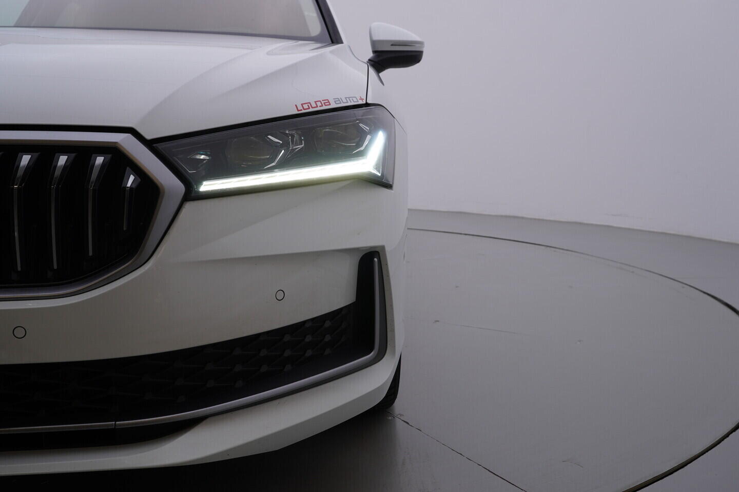 OV190V11056_54.webp_SUPERB L&K 2.0 TDI 142 kW automat, DPH